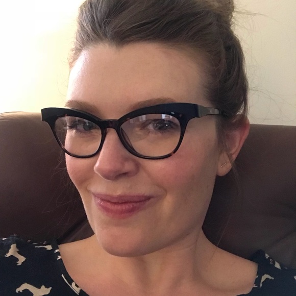 Meet your Posher, Katie - Picture 1 of 1